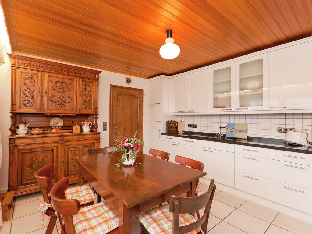 Apartment In Eifel With Children S Playground Lirstal Bagian luar foto